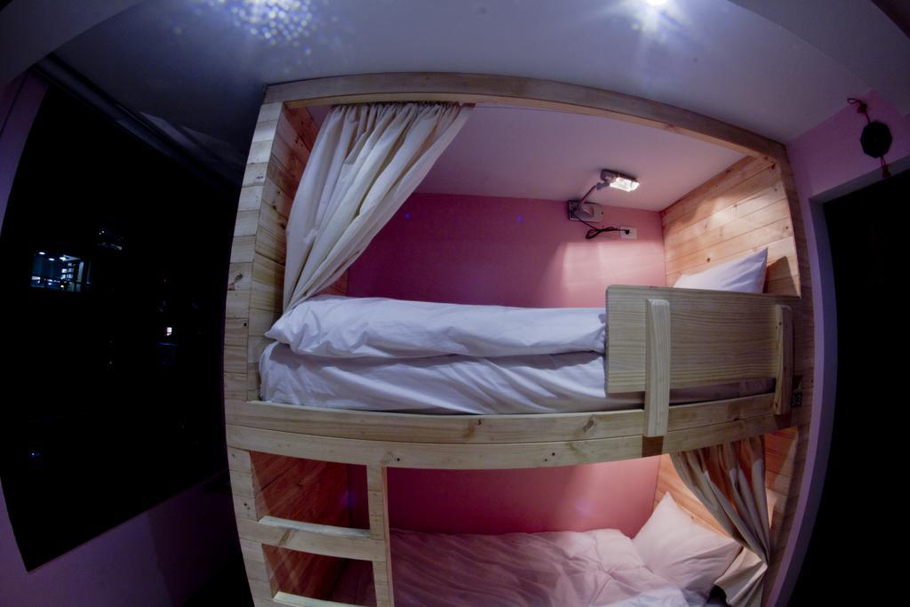 12:12 Hostels Богота Экстерьер фото